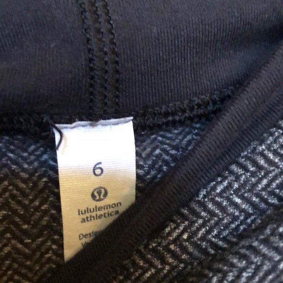 Lululemon - Picture 5 of 6